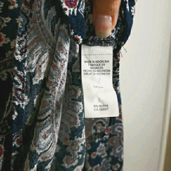 Lucky Brand Blue Paisley Blouse Size Small - Picture 7 of 7